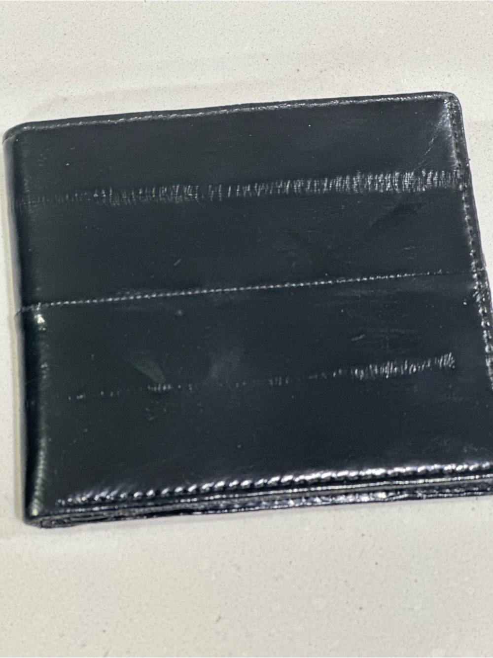 Men’s Vintage Black Eelskin bifold wallet